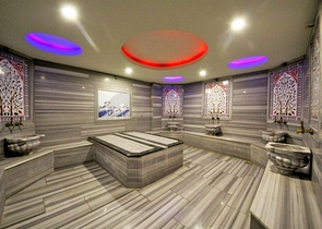 شقة اطلالة بحر في محمودلار - غرفة وصالة ضمن مجمع حديث -محمودلار / الانيا 