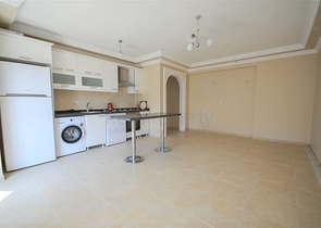 شارع بارباروس محمودلار - شقة 2 غرفة وصالة -مفروشة - في الانيا 