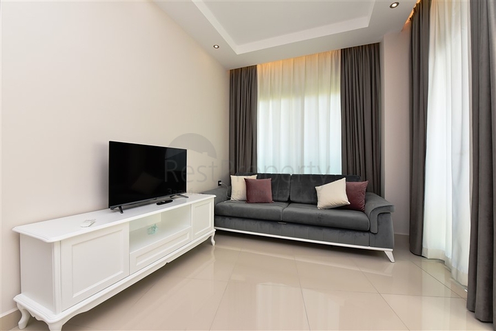 اطلالة على الفابة -شقة غرفة وصالة مفروشة -ضمن مجمع حديث في افسلار / الانيا 