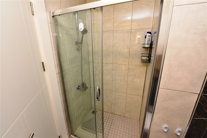 ضمن منطقة هادئة - شقة غرفة وصالة مفروشة - مجمع حديث - افسلار / الانيا 