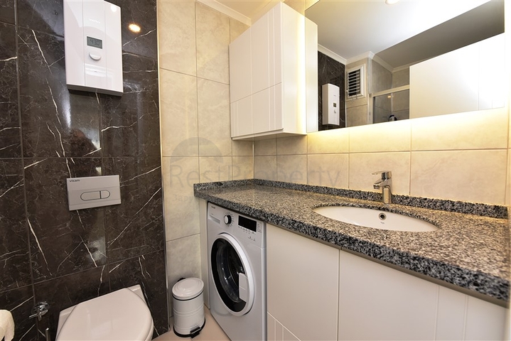 ضمن منطقة هادئة - شقة غرفة وصالة مفروشة - مجمع حديث - افسلار / الانيا 