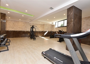 ضمن منطقة هادئة - شقة غرفة وصالة مفروشة - مجمع حديث - افسلار / الانيا 