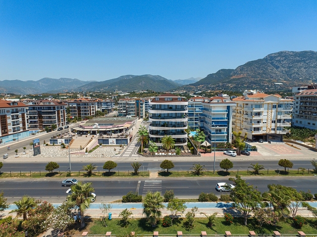 شقق اطلالة بحر مباشرة في الانيا - مجمع قيد الانشاء - في كاستل / الانيا 