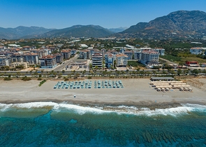 شقق اطلالة بحر مباشرة في الانيا - مجمع قيد الانشاء - في كاستل / الانيا 