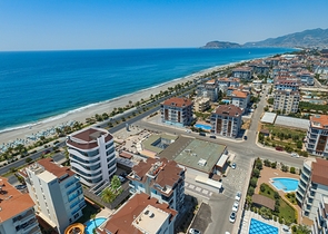 شقق اطلالة بحر مباشرة في الانيا - مجمع قيد الانشاء - في كاستل / الانيا 