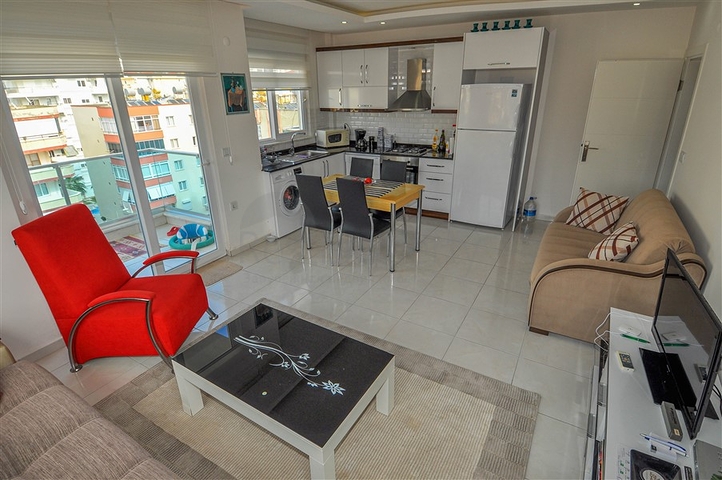 شقة اطلالة بحر في محمودلار - غرفة وصالة مفروشة - في مدينة الانيا 