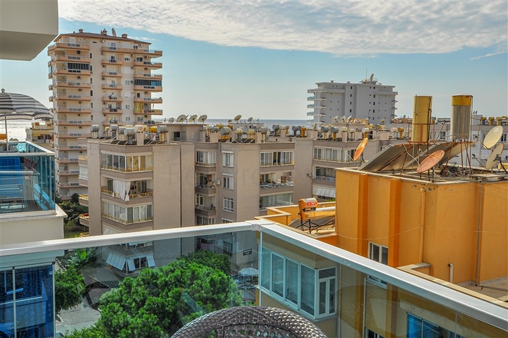 شقة اطلالة بحر في محمودلار - غرفة وصالة مفروشة - في مدينة الانيا 