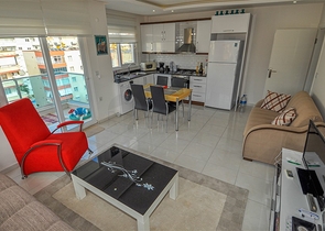 شقة اطلالة بحر في محمودلار - غرفة وصالة مفروشة - في مدينة الانيا 