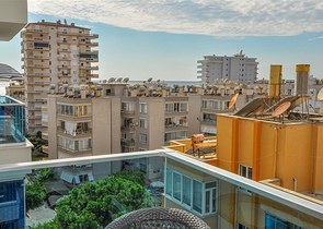 شقة اطلالة بحر في محمودلار - غرفة وصالة مفروشة - في مدينة الانيا 