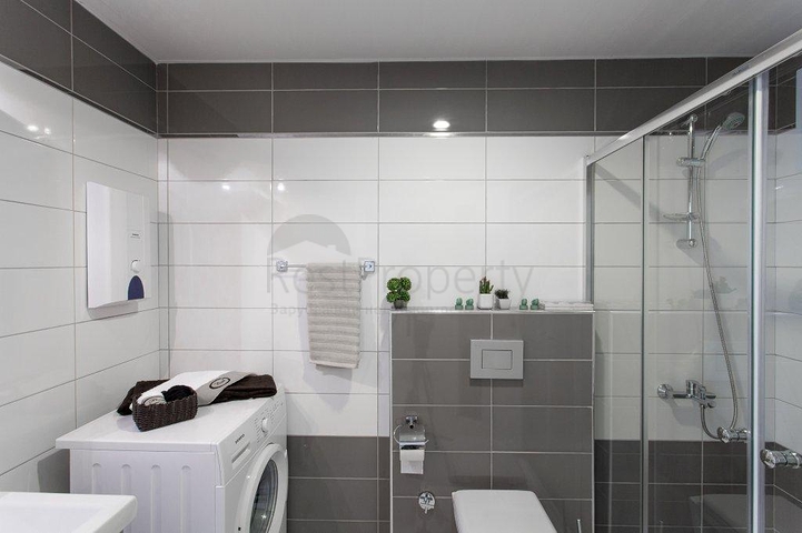 مجمع عصري بخيارات متعددة في ألانيا 