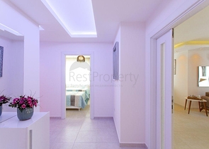 مجمع عصري بخيارات متعددة في ألانيا 