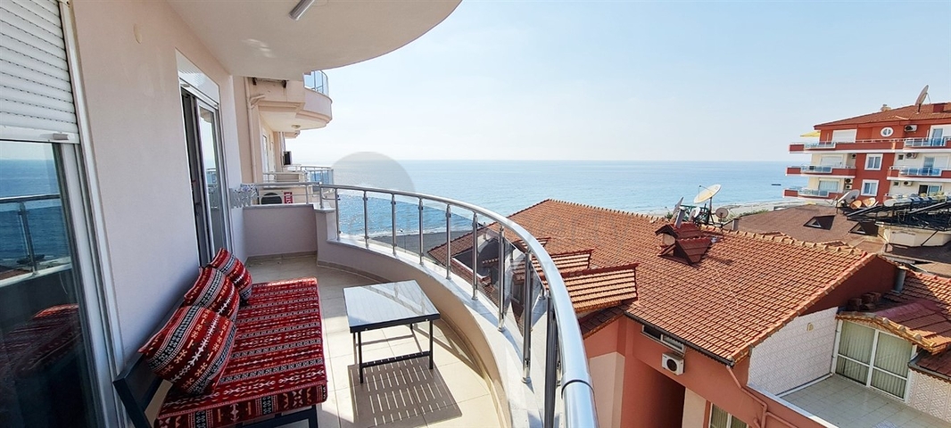 شقة اطلالة بحر في محمودلار - تصميم 2 غرفة وصالة -مفروشة -مباشرة على البحر - محمودلار / الانيا 