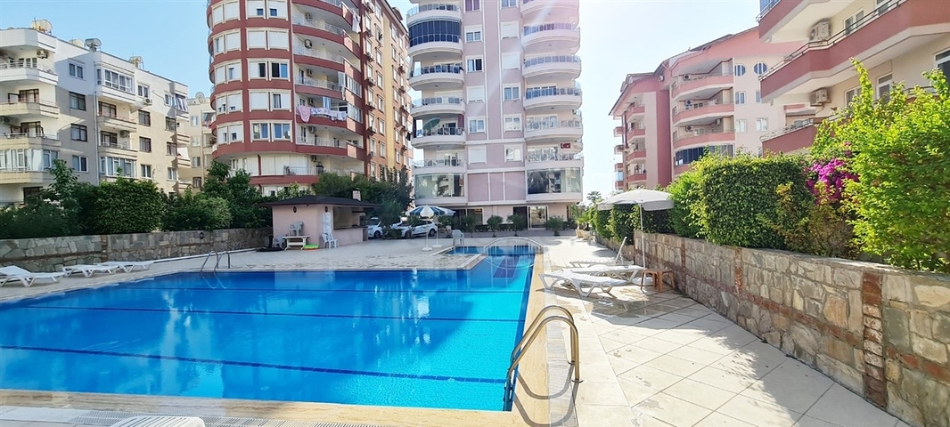 شقة اطلالة بحر في محمودلار - تصميم 2 غرفة وصالة -مفروشة -مباشرة على البحر - محمودلار / الانيا 