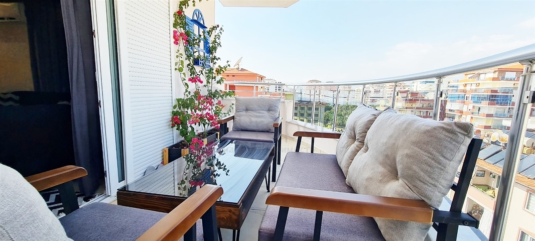 شقة اطلالة بحر في محمودلار - تصميم 2 غرفة وصالة -مفروشة -مباشرة على البحر - محمودلار / الانيا 