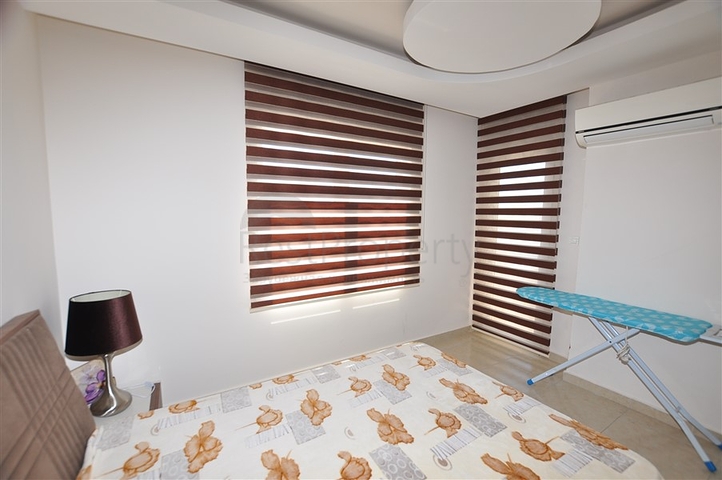 اطلالة بحر - شقة غرفة وصالة مفروشة -في محمودلار / الانيا 