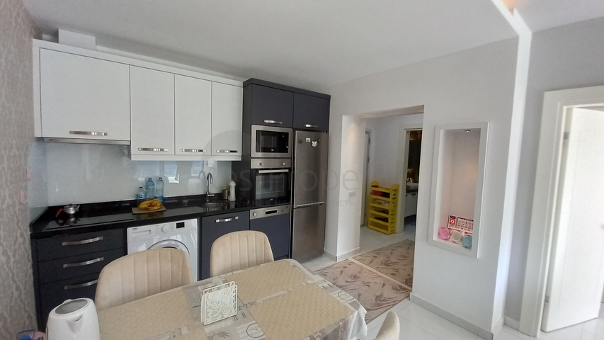 شقق فاخرة للبيع في الانيا - غرفة وصالة مفروشة -ضمن مجمع 5 نجوم -في كارجيجاك / الانيا 