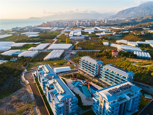 شقق فاخرة للبيع في الانيا - غرفة وصالة مفروشة -ضمن مجمع 5 نجوم -في كارجيجاك / الانيا 