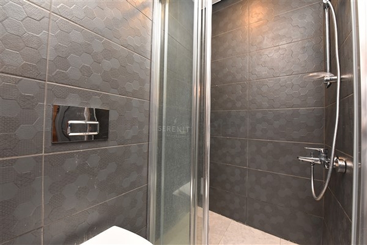 شقق فاخرة للبيع في الانيا - تصميم 1+1 -ضمن مجمع حديث في محمودلار 