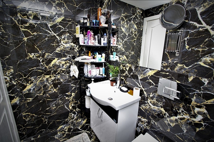 فلل للبيع في الانيا - فيلا مستقلة مع مسبح خاص -بسعر مناسب -في كارجيجاك / الانيا 