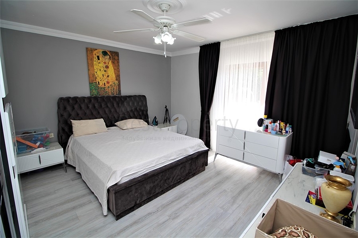 فلل للبيع في الانيا - فيلا مستقلة مع مسبح خاص -بسعر مناسب -في كارجيجاك / الانيا 