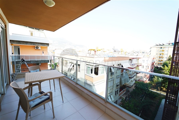 شقة قريبة من شاطئ كليوباترا - غرفة وصالة -مفروشة بالكامل - في مركز الانيا 