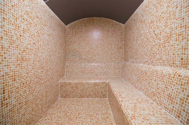 شقة فاخرة قريبة من البحر -تصميم 2 غرفة وصالة -في محمودلار / الانيا 