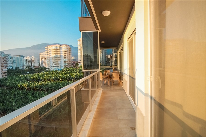 شقق للبيع في محمودلار - غرفتين وصالة - مطبخ منفصل -مجمع فاخر -في محمودلار / الانيا 