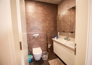 شقق للبيع في محمودلار - غرفتين وصالة - مطبخ منفصل -مجمع فاخر -في محمودلار / الانيا 