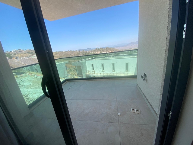 مجمع فيلا صديق للبيئة مع إطلالات على البحر والغابات!