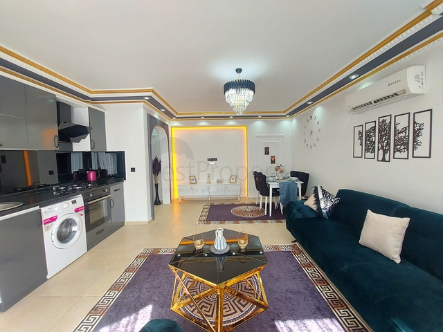 شقة على شارع بارباروس في محمودلار- تصميم 2 غرفة وصالة مع الاثاث -في محمودلار / الانيا 