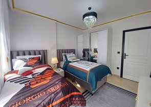 شقة على شارع بارباروس في محمودلار- تصميم 2 غرفة وصالة مع الاثاث -في محمودلار / الانيا 