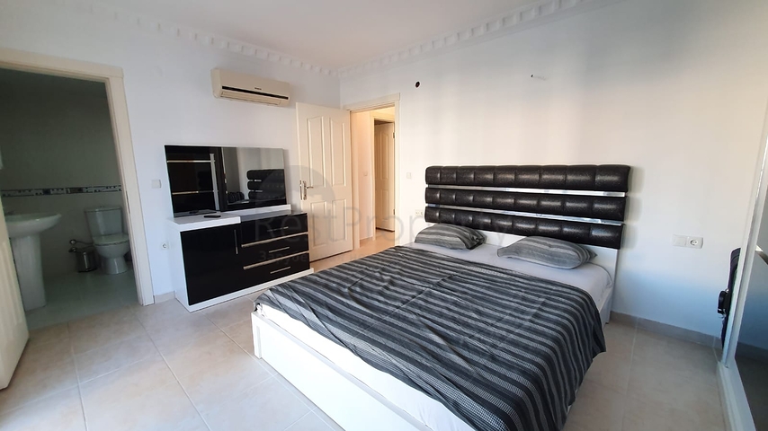 شقق اطلالة بحر في محمودلار- غرفتين وصالة -مفروشة -ضمن مجمع سكني -في محمودلار / الانيا 