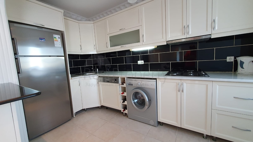 شقق اطلالة بحر في محمودلار- غرفتين وصالة -مفروشة -ضمن مجمع سكني -في محمودلار / الانيا 