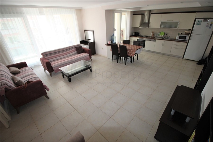 شقق واسعة في الانيا -تصميم 2 غرفة وصالة -قريبة من البحر والخدمات -في محمودلار / الانيا 