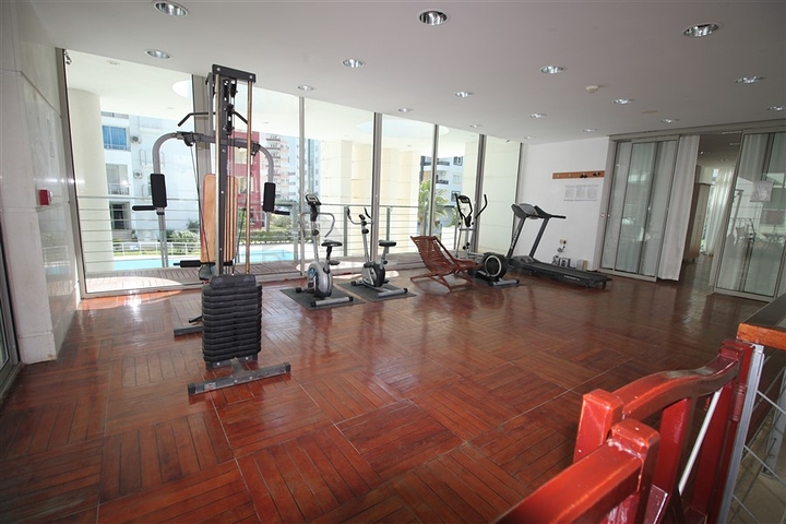 شقق واسعة في الانيا -تصميم 2 غرفة وصالة -قريبة من البحر والخدمات -في محمودلار / الانيا 