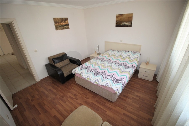 شقق واسعة في الانيا -تصميم 2 غرفة وصالة -قريبة من البحر والخدمات -في محمودلار / الانيا 