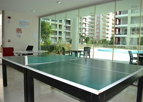 شقق واسعة في الانيا -تصميم 2 غرفة وصالة -قريبة من البحر والخدمات -في محمودلار / الانيا 