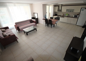 شقق واسعة في الانيا -تصميم 2 غرفة وصالة -قريبة من البحر والخدمات -في محمودلار / الانيا 