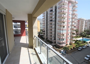 شقق واسعة في الانيا -تصميم 2 غرفة وصالة -قريبة من البحر والخدمات -في محمودلار / الانيا 