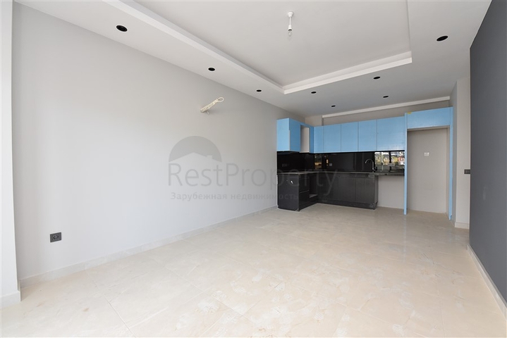 شقة غرفة وصالة بسعر مناسب - ضمن مجمع جديد في اوبا / الانيا 