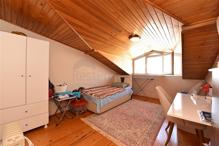 دوبلكس عائلية واسعة في الانيا -تصميم 1+4 مع الاثاث  -في جيكجلي / الانيا 