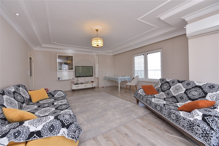 دوبلكس عائلية واسعة في الانيا -تصميم 1+4 مع الاثاث  -في جيكجلي / الانيا 