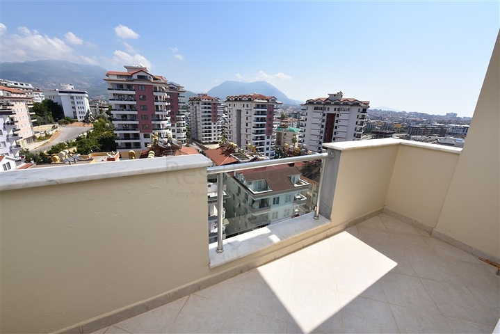 دوبلكس عائلية واسعة في الانيا -تصميم 1+4 مع الاثاث  -في جيكجلي / الانيا 