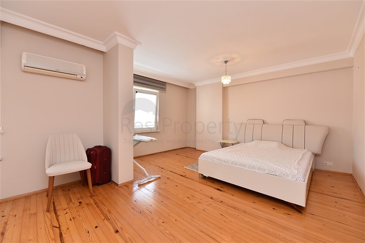 دوبلكس عائلية واسعة في الانيا -تصميم 1+4 مع الاثاث  -في جيكجلي / الانيا 