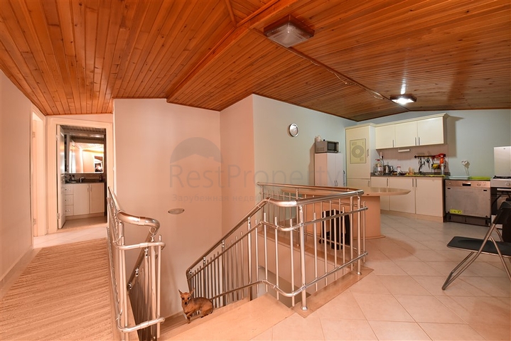 دوبلكس عائلية واسعة في الانيا -تصميم 1+4 مع الاثاث  -في جيكجلي / الانيا 