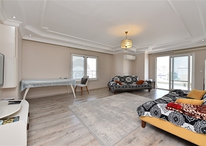 دوبلكس عائلية واسعة في الانيا -تصميم 1+4 مع الاثاث  -في جيكجلي / الانيا 