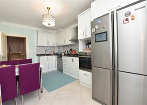 دوبلكس عائلية واسعة في الانيا -تصميم 1+4 مع الاثاث  -في جيكجلي / الانيا 