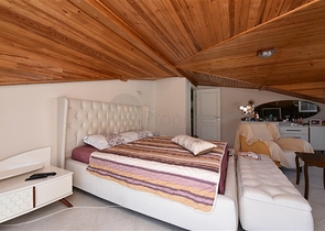 دوبلكس عائلية واسعة في الانيا -تصميم 1+4 مع الاثاث  -في جيكجلي / الانيا 