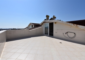 دوبلكس عائلية واسعة في الانيا -تصميم 1+4 مع الاثاث  -في جيكجلي / الانيا 