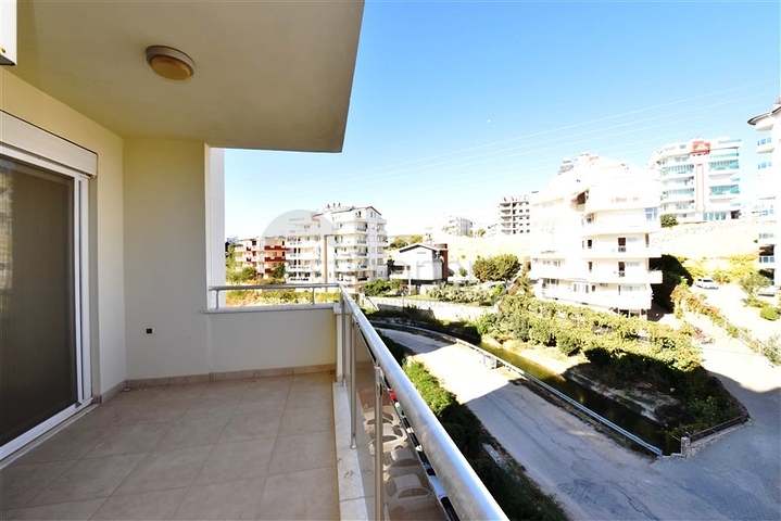 شقق للبيع في الانيا - ضمن مجمع يضم كافة الخدمات - شقة غرفة وصالة -افسلار /الانيا 